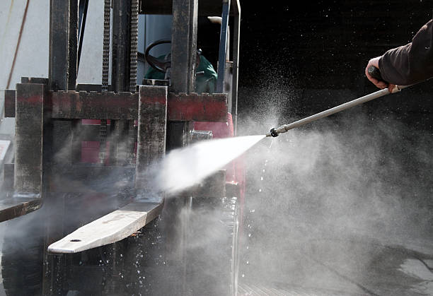 Best Driveway Pressure Washing  in Trophy Clu, TX